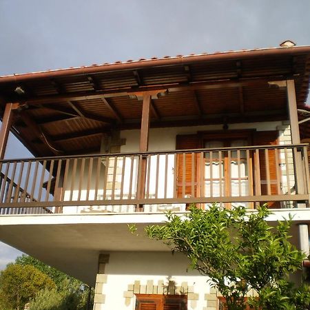 Ferienwohnung Nireas Nea Skioni Exterior foto